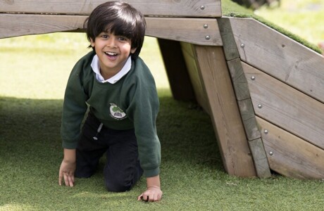 Reception outdoors 2 min